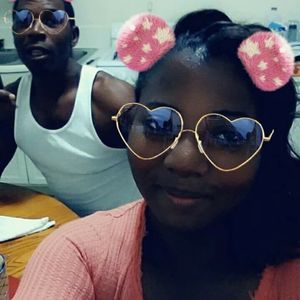 Meet your Posher, Crystal